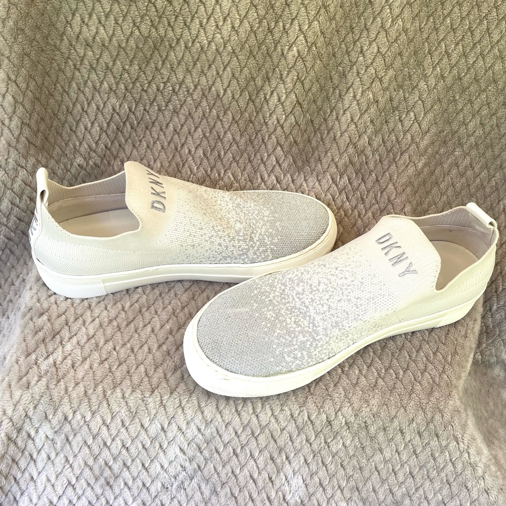 ๐ 2 for $12 DKNY slip on sparkly sneakers tennis 6 EUC - Picture 1 of 8